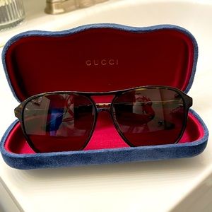 GUCCI Tortoiseshell Aviator Sunglasses